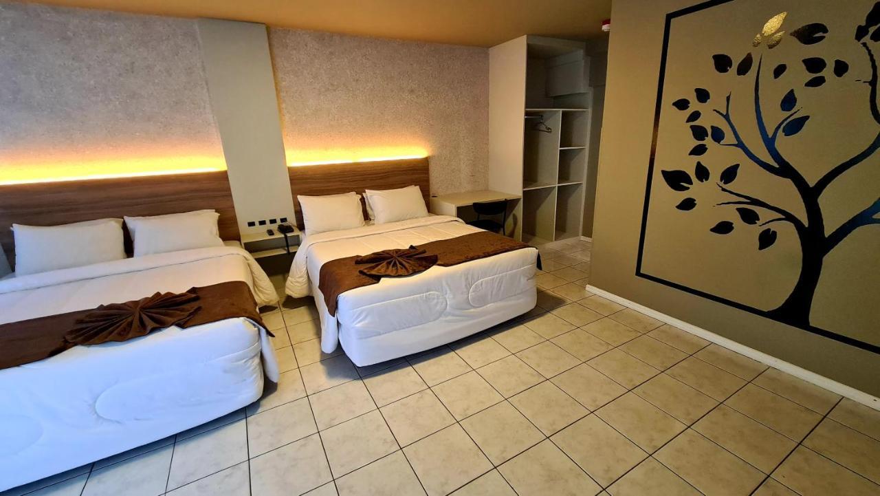 Hotel Genova Bc Balneario Camboriu Exterior photo